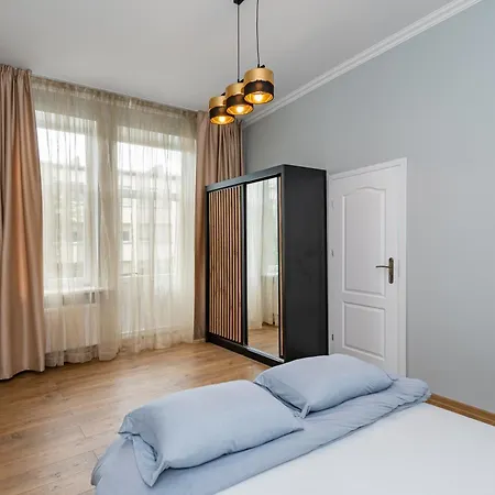 Apartment Elegant Center With Free Parking By Polo