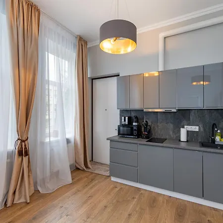 Apartment Elegant Center With Free Parking By Polo